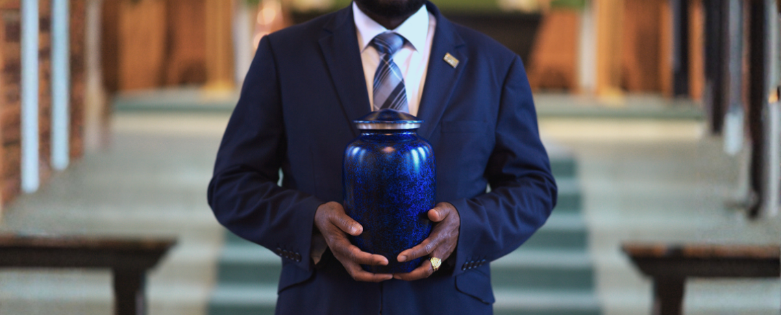 PUBLIC NOTICE - Unclaimed urns 